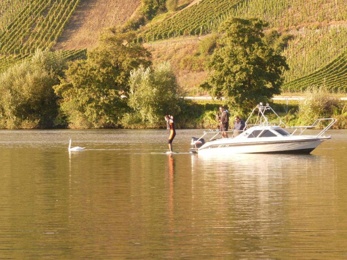 Hausboot Moselrose In Poelich Hotel Polich Exterior foto