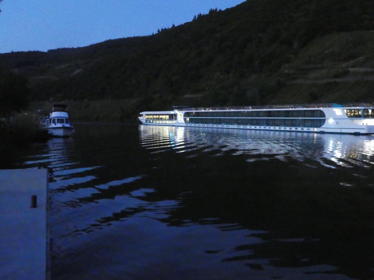 Hausboot Moselrose In Poelich Hotel Polich Exterior foto